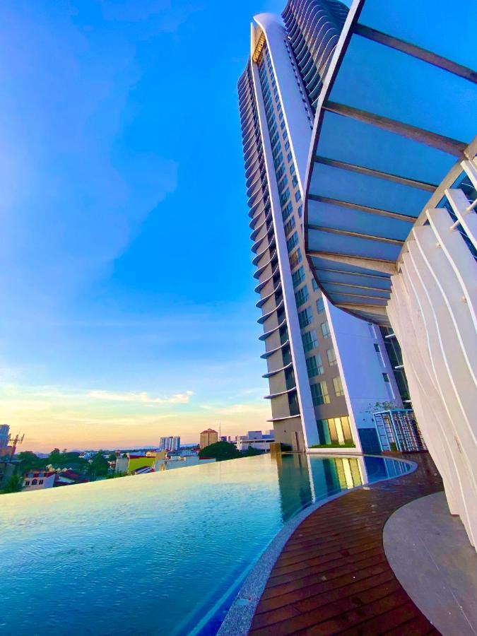 Jsadli Suite Troika Residence كوتا بْهارو المظهر الخارجي الصورة