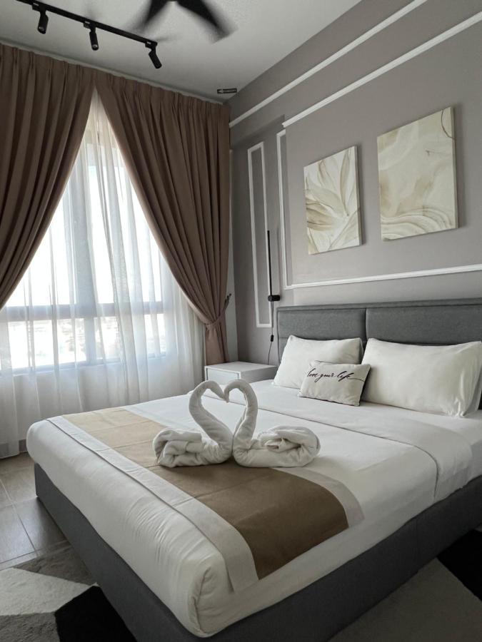 Jsadli Suite Troika Residence كوتا بْهارو المظهر الخارجي الصورة